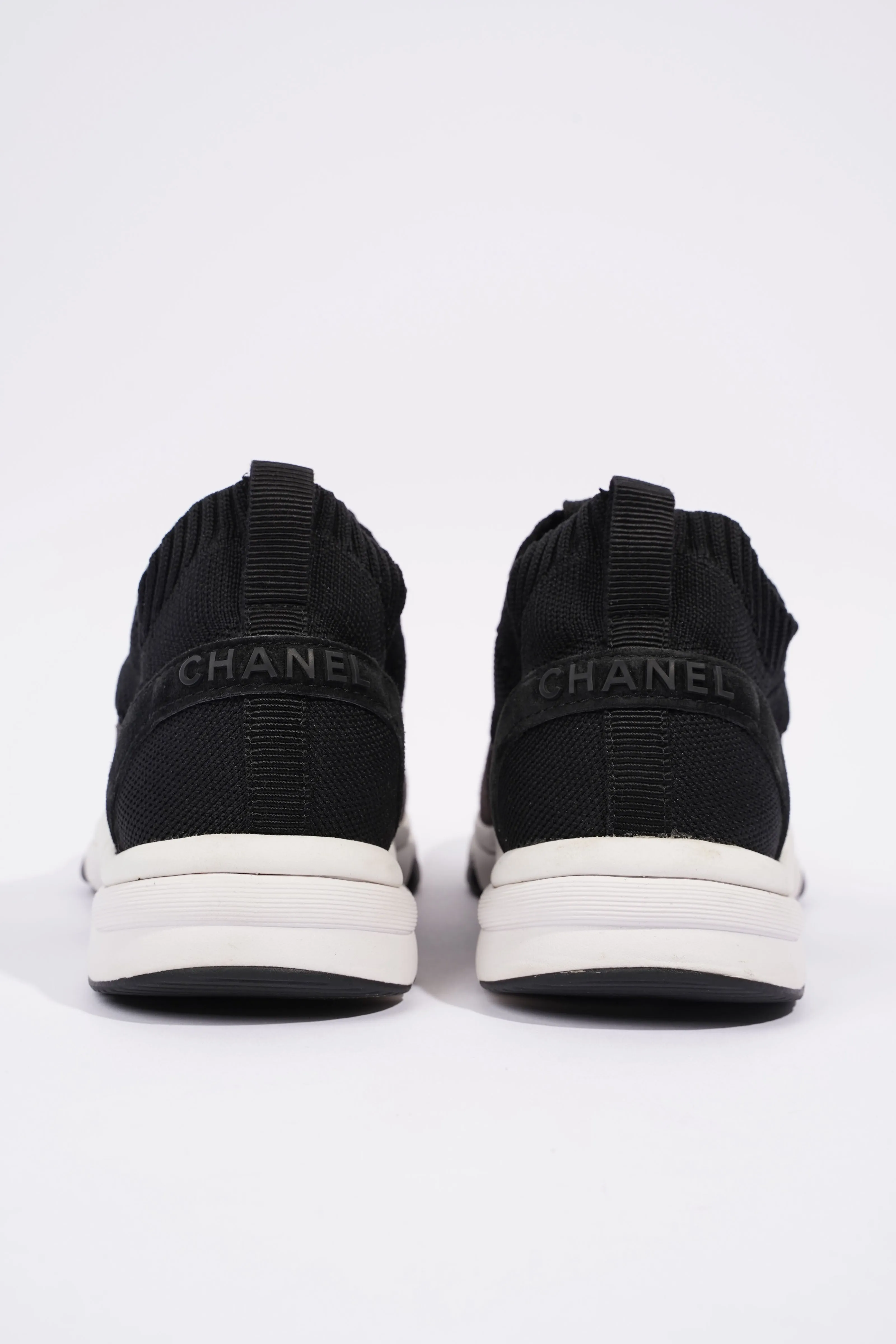 Chanel CC Logo Knit Sneaker Black   White Suede EU 37.5 UK 4.5