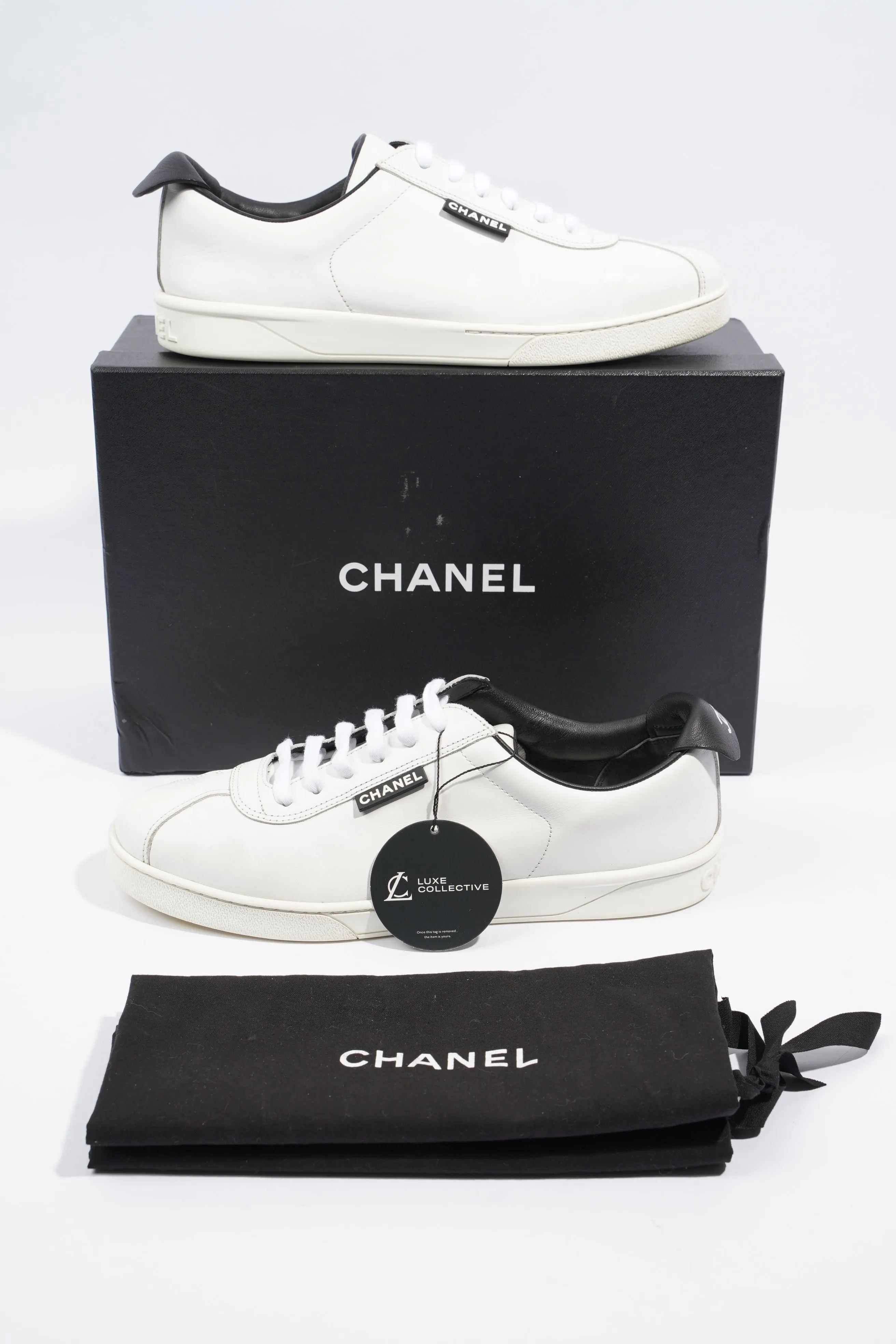 Chanel CC Logo Lace Up White   Black Leather EU 41.5 UK 8.5