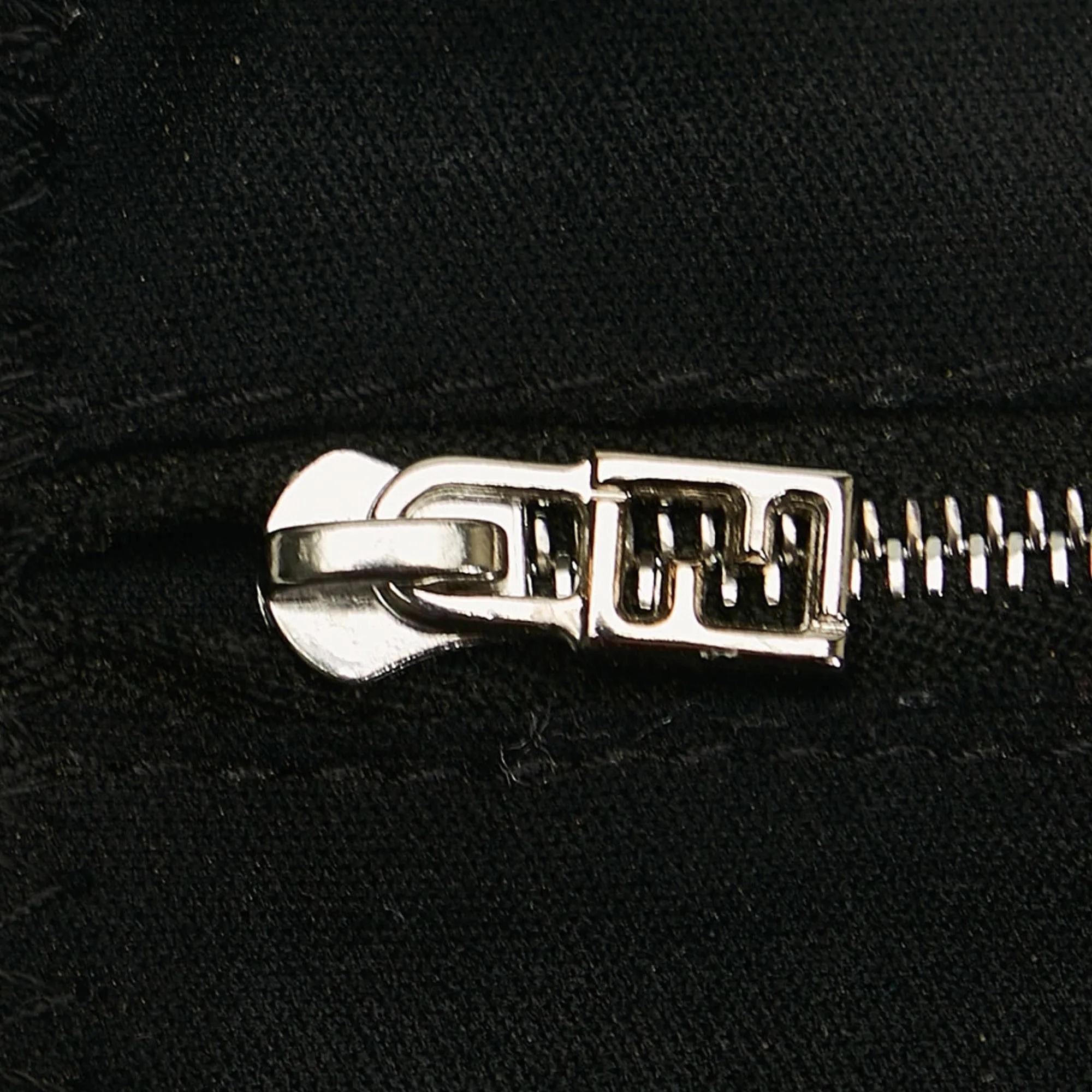 Fendi Jersey Handbag (SHG-35224)