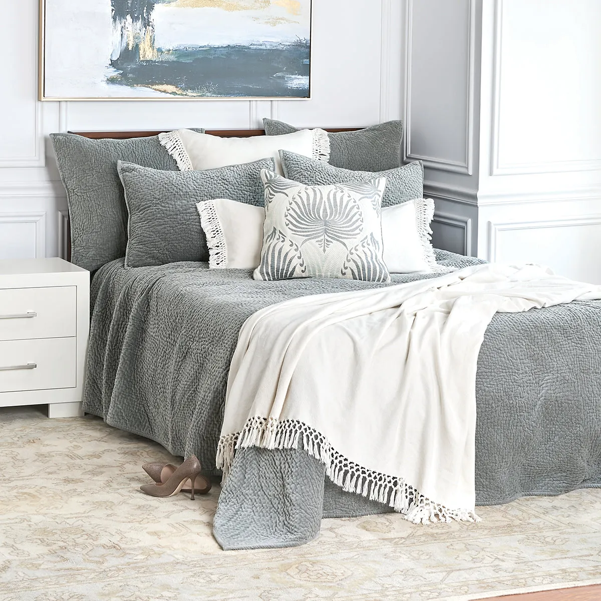Lavato Bed Throw