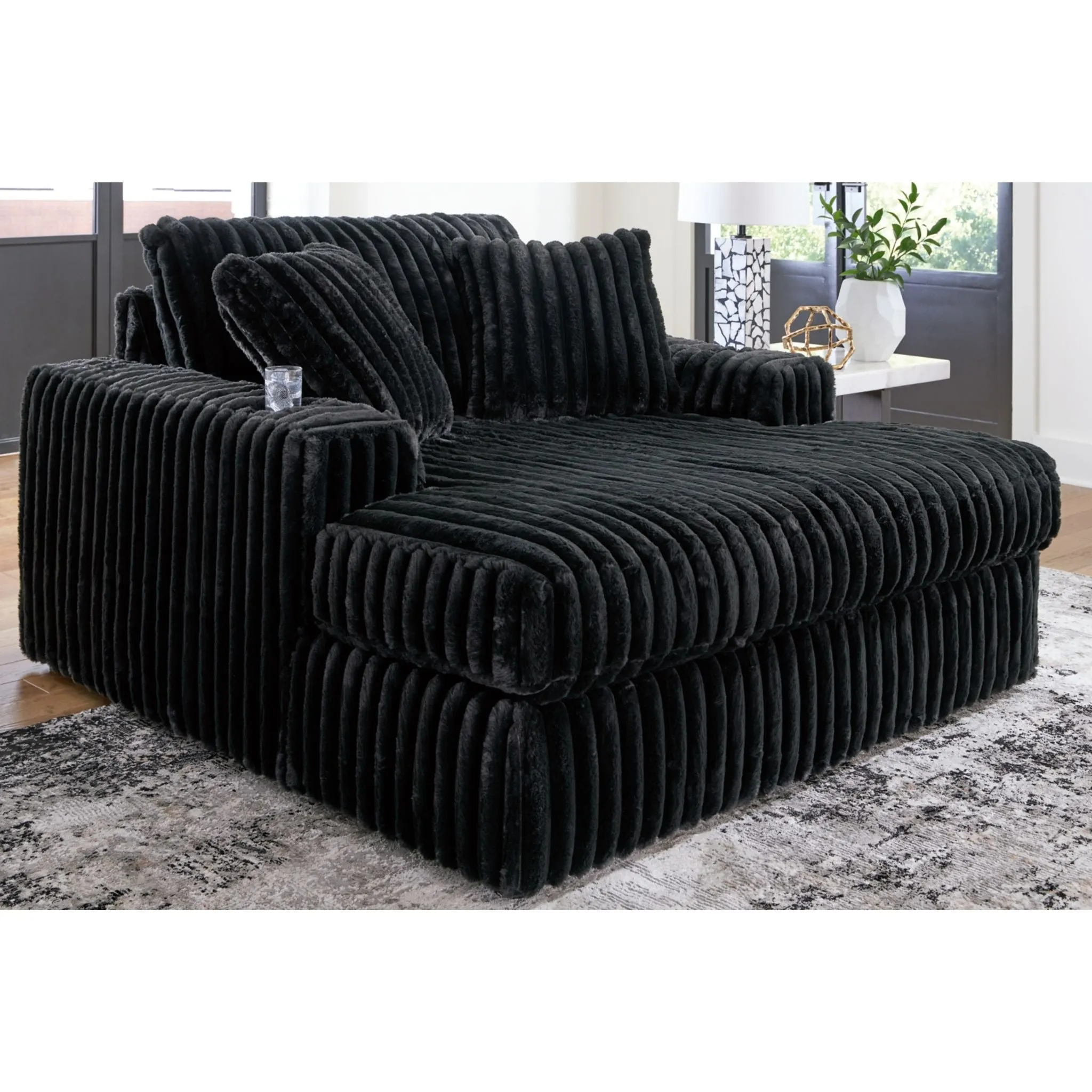 Midnight-Madness Chaise - Onyx
