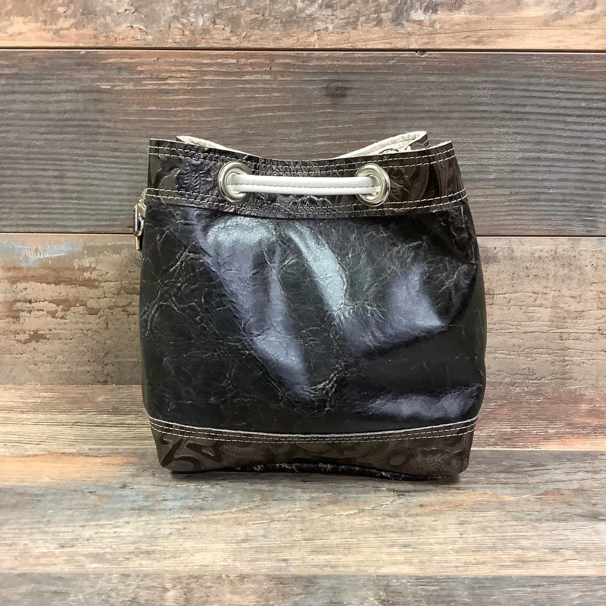 Mini Feed Bucket - #34109