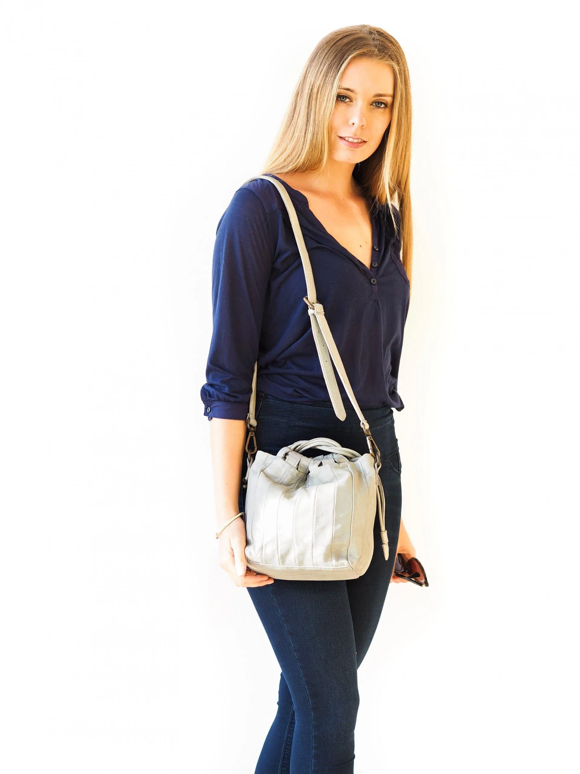 Ruby Bucket Bag | Light Grey